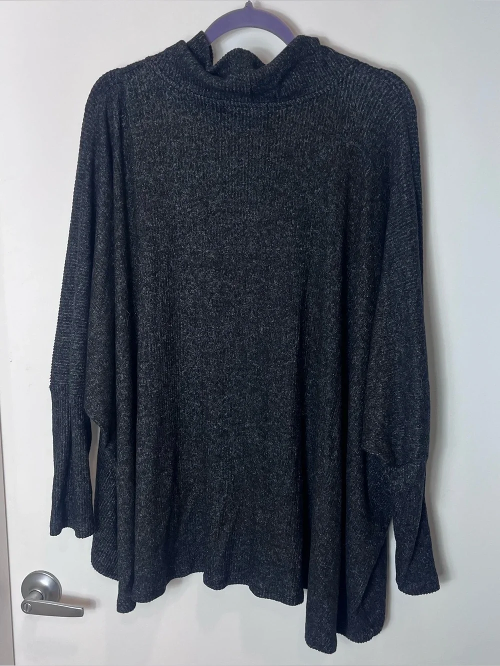 Self Contrast Poncho Sweater Gray Turtleneck Made In USA Women Large Cozy Dolman